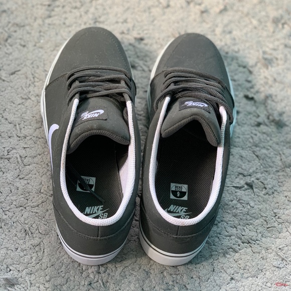 SOLD - Picture 5 of 5